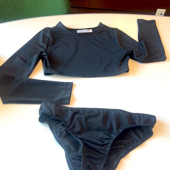 Luna Tuccini Other - Luna Tuccini 2 Piece Swimsuit (with long sleeves)